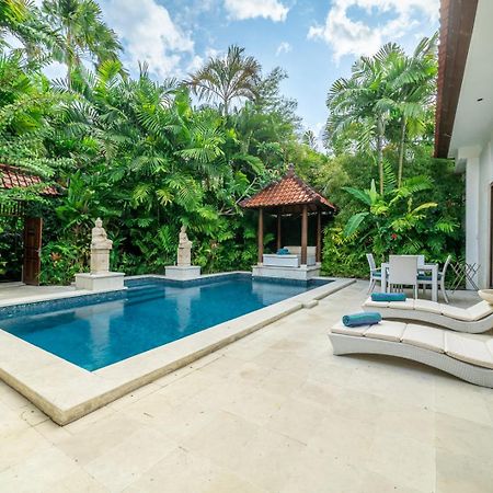 Villa Nemia Seminyak Экстерьер фото